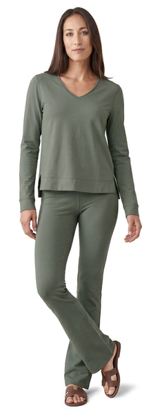 V-Neck Trimmed Long Sleeve